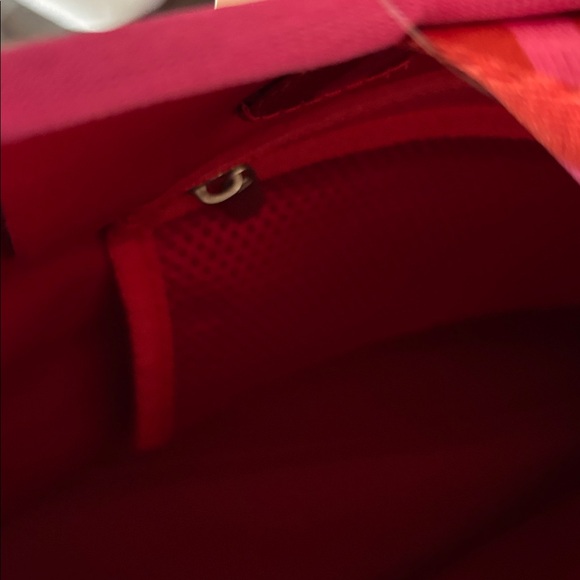 Stylish summer salt Pink and Red Women's Tote Bag - Picture 6 of 7